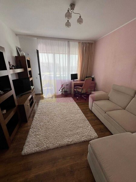 Apartament zona Lujerului, 2 camere, decomandat