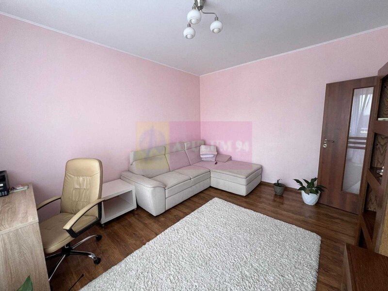 Apartament zona Lujerului, 2 camere, decomandat
